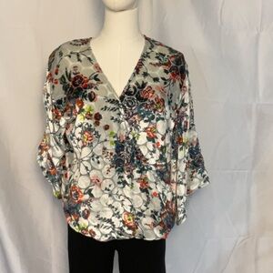 Anthro Maeve Umi Wrap Top velvet floral size S